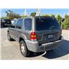 Image 4 : FORD  ESCAPE 2005 T-DONATION