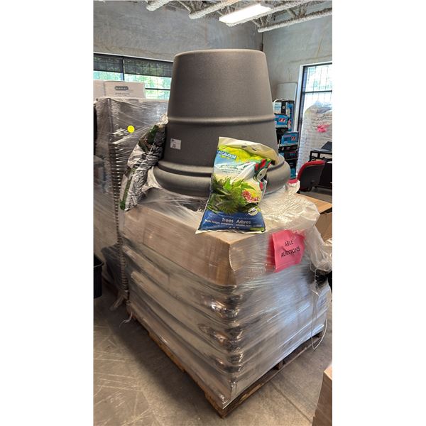 PALLET OF MIXED ITEMS INCL 8KG BAGS OF ACTI-SOL NATURAL FERTILIZER ~14BAGS, TERRA 40L POTTING SOIL