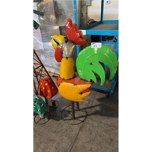 HAND MADE ROOSTER SCULPTURE
