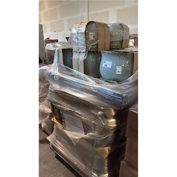 PALLET OF LARGE DECORATIVE PLANTER INCL EVERGARDEN LARGE FIONA TULIP IN FOG GREY