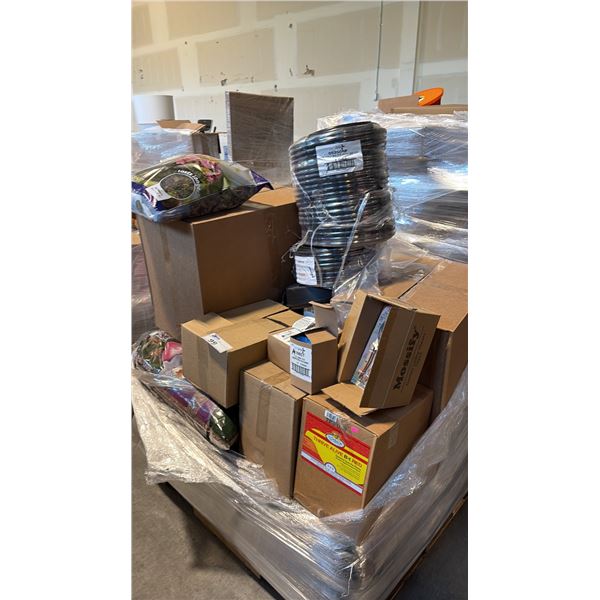 PALLET OF MIXED ITEMS INCL MOSSIFY GADEN UTILITY SHEARS, RAINDRIP PRODUCTS, PRESERVED GREEN MOSS,