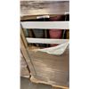 Image 3 : PALLET OF MIXED PLANTERS INCL EVERGARDEN CLASSIC BEAUTY 15CM DECORATIVE PLANTER ASSORTMENT WITH