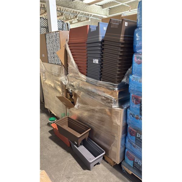 PALLET OF MIXED ITEMS INCL DRAMM REVOLUTION 9-PATTERN SPRAY GUN DURABLE HEAVY-DUTY GARDEN HOSE