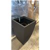 Image 2 : MIXED PALLET INCL JAPI GARDEN DECORATIVE PLANTER SETS AND RAINDRIP 1/4 IN PRESET HOSES