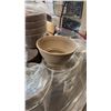 Image 2 : PALLET OF POTS INCL DEROMA PLANTER BOWL 9.1-INCH, ROUND, UNGLAZED TERRACOTTA CLAY PLANTER