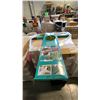 Image 3 : PLASTIC PROPAGATION TRAYS INCL 72-CELL TRAY ~2000 UNITS AND ARTIFICIAL FOLIAGE EXPANDABLE PRIVACY