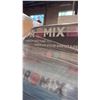 Image 2 : ~30 BALES OF PRO-MIX PREMIUM ALL PURPOSE MIX GROWING MEDIUM 16.3KG PER BALE