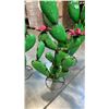 Image 3 : CACTUS WITH FLOWERS 3-PIECE SET GARDEN SCULPTURES