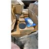 Image 2 : PALLET OF MIXED ITEMS INCL GROWIT COMMERCIAL COCO COIR, AUTOPILOT DEHUMIDIFYING HUMIDISTAT, NEOPRENE
