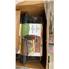 Image 4 : MIXED ITEMS INCL SUNBLASTER NANO GROWLIGHT GARDEN COMPACT, SELF-CONTAINED INDOOR GROWING KIT