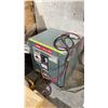 Image 1 : LOT OF 2 ELECTRIC CHARGERS, ENERGIC AND HOBART