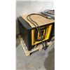 Image 5 : LOT OF 2 ELECTRIC CHARGERS, ENERGIC AND HOBART