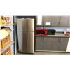Image 14 : CONTENTS OF OFFICES AND LUNCH ROOM INC. DESKS, CHAIRS, FILE CABINETS, FRIDGE, MICROWAVE AND MORE.