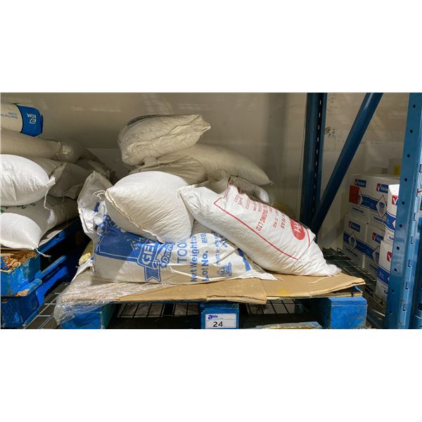 PALLET LOT OF CHICKPEAS, TOOR DAL AND TURMERIC POWDER
