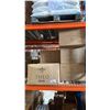 Image 1 : PALLET LOT OF RESTAURANT CONTAINERS / SUPPLIES