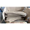 Image 3 : PALLET LOT OF PAPE LIQUOR BAGS