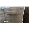 Image 2 : PALLET LOT OF EP8080 CLEAR PET CONTAINERS