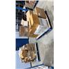 Image 1 : PALLET LOT OF ASSORTED INDIAN FOODS / GRAINS
