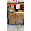 Image 1 : PALLET LOT OF DELI CONTAINERS