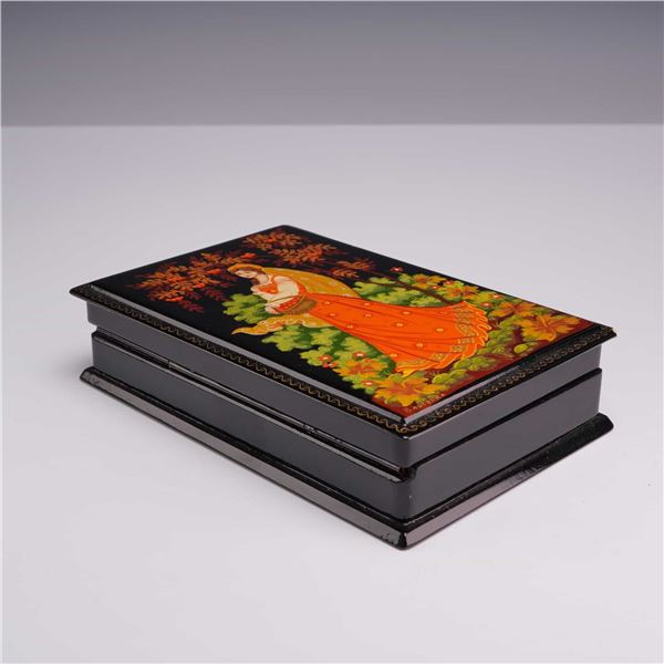 Palekh Style Hand-Painted Russian Lacquer Box
