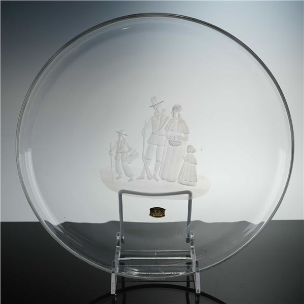 Val Saint Lambert Americana Collection Crystal Cabinet Plate, Pilgrim Family