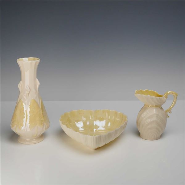 Belleek Parian Porcelain Shell and Leaf Pattern Three Piece Collection