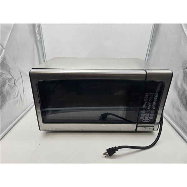 Danby microwave (c16)