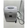Image 1 : Danby Ice machine (c16)