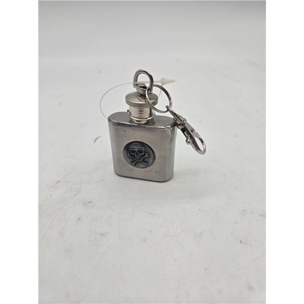 Small flask (c17)