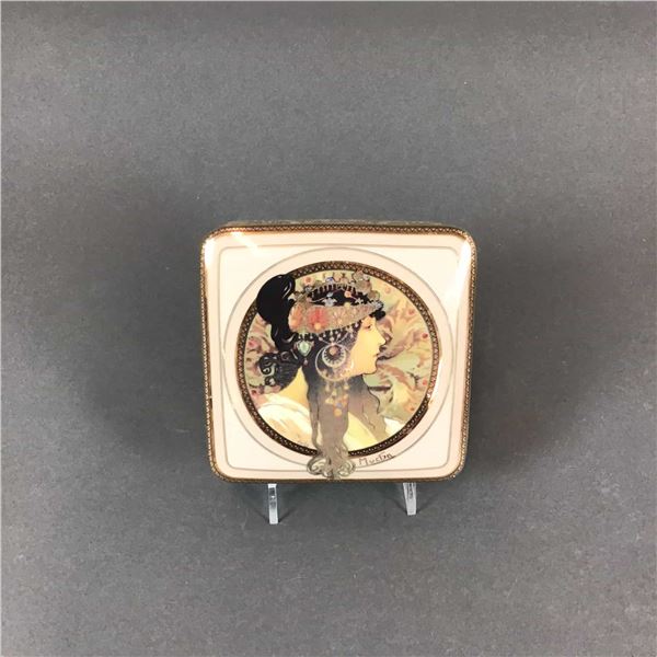 Goebel Artis Orbis Alphonse Mucha Brunette Porcelain Square Lidded Trinket Box