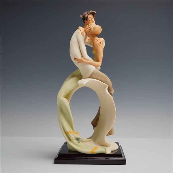Giuseppe Armani for Florence Sculture d'Arte Porcelain Figurine Always Together 2091C