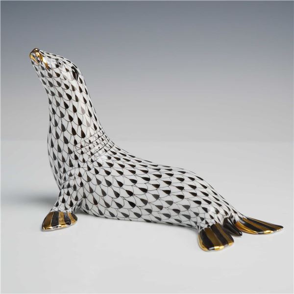 Herend, Seal Figurine (Model 15366)