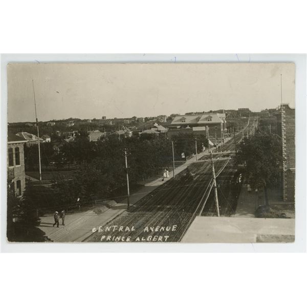 1922 RPPC – “Central Avenue, Prince Albert” Sask.  Posted.
