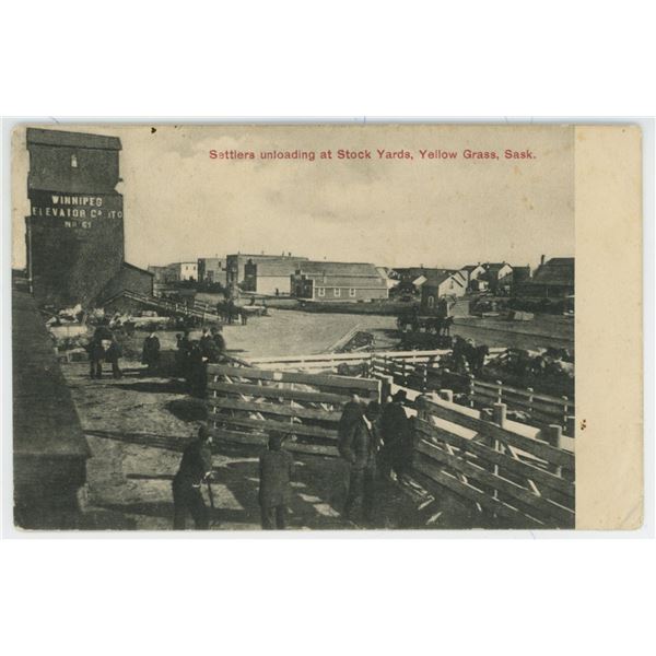 Vintage Post Card – “Settlers unloading at Stock Yards, Yellow Grass, Sask.[x=#822