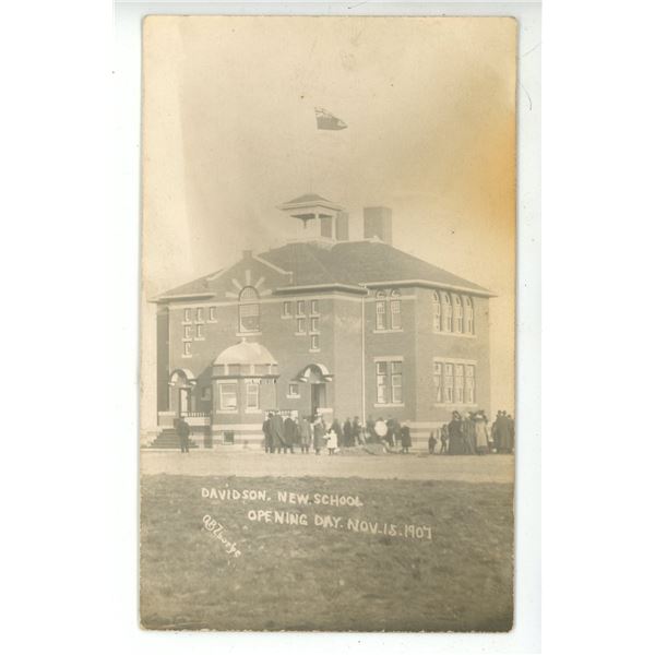 RPPC – “Davidson, New School.  Opening Day.  Nov 15.1907”.  Davidson, Sas