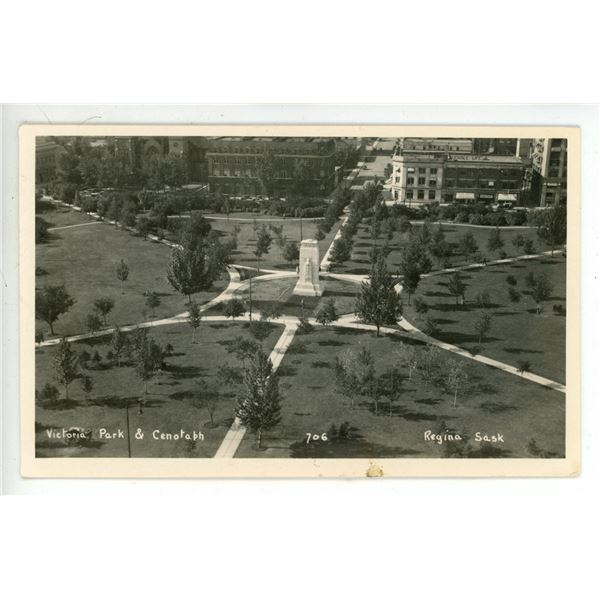 Vintage RPPC – “Victoria Park & Cenotaph.  Regina, Sask.”
