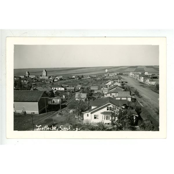 Vintage RPPC – “Lefleche, Sask.”