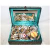 Image 1 : OVER 550 ESTATE COLLECTOR PINS IN BEADED VELVET