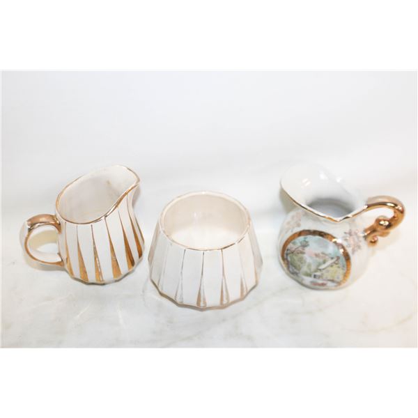 VINTAGE SADLER ENGLAND CREAMER AND SUGAR