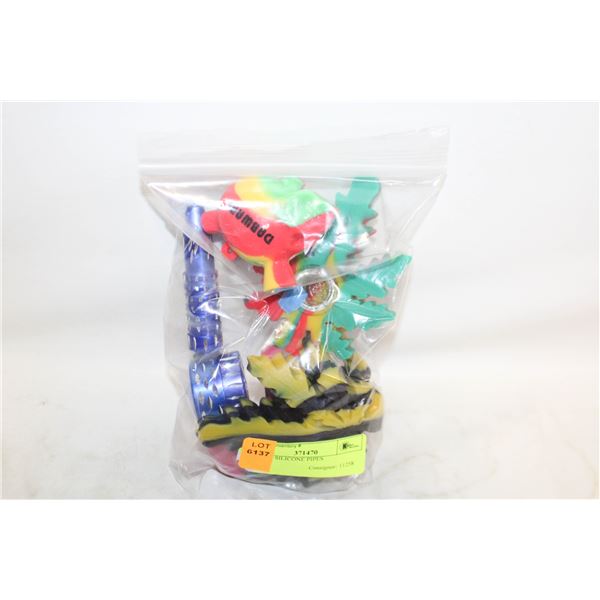 BAG OF SILICONE PIPES