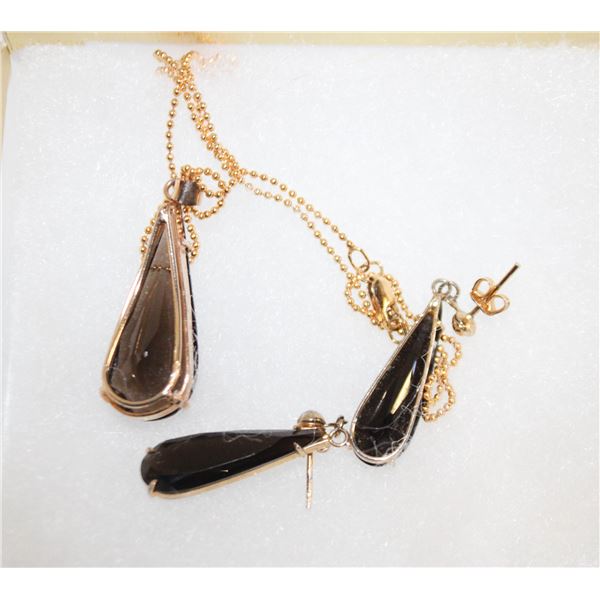 GOLD PEAR SMOKY STYLE PENDANT