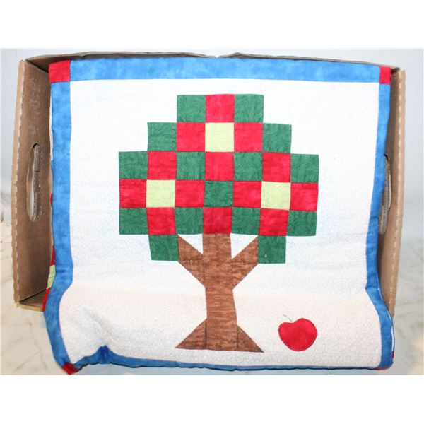 HOME-MADE APPLE TREE QUILT, INCLUDES 8 APPLE