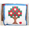 Image 1 : HOME-MADE APPLE TREE QUILT, INCLUDES 8 APPLE