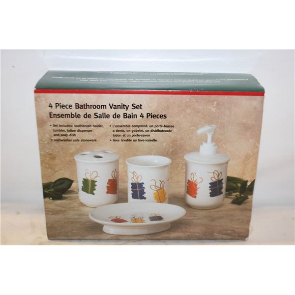 VINTAGE (NEW IN BOX) BATHROOM