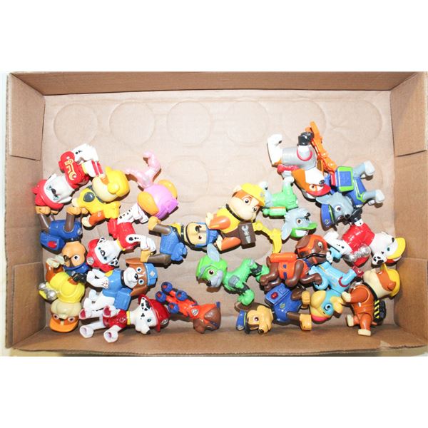 20 PAW PATROL PUPS, TOYS