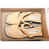 Image 1 : NEW GOLDEN YELLOW LEATHER SANDALS