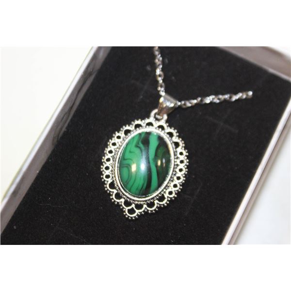 ANTIQUE LIKE MALACHITE NATURAL GEM STONE NECKLACE