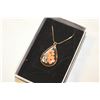 Image 1 : TEARDROP SHAPED PRESSED FLOWER RESIN NECKLACE