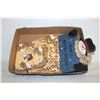 Image 1 : PAIR OF FOLK ART HOUSE DECOR