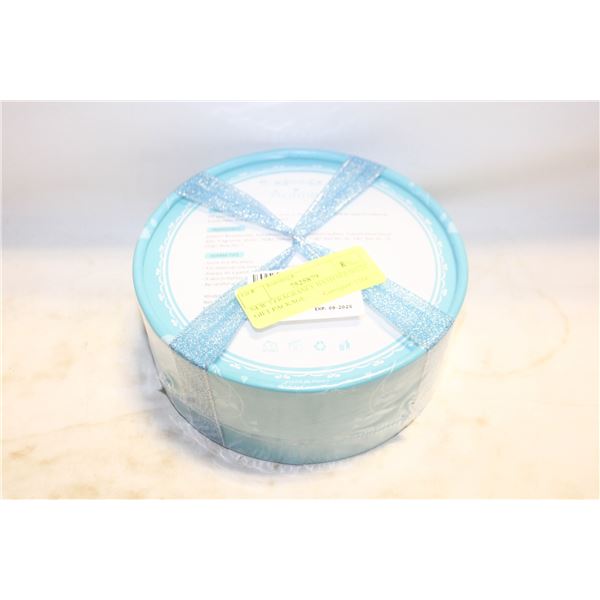 NEW 7 FRAGRANCE BATH BOMBS IN GIFT PACKAGE